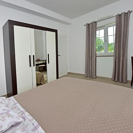 Apartman Melita Porec Ngoại thất bức ảnh
