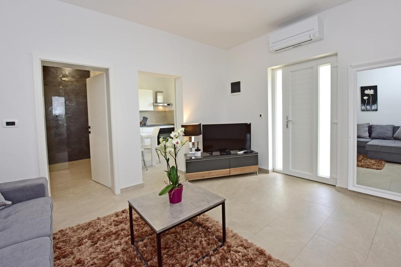 Apartman Melita Porec Ngoại thất bức ảnh