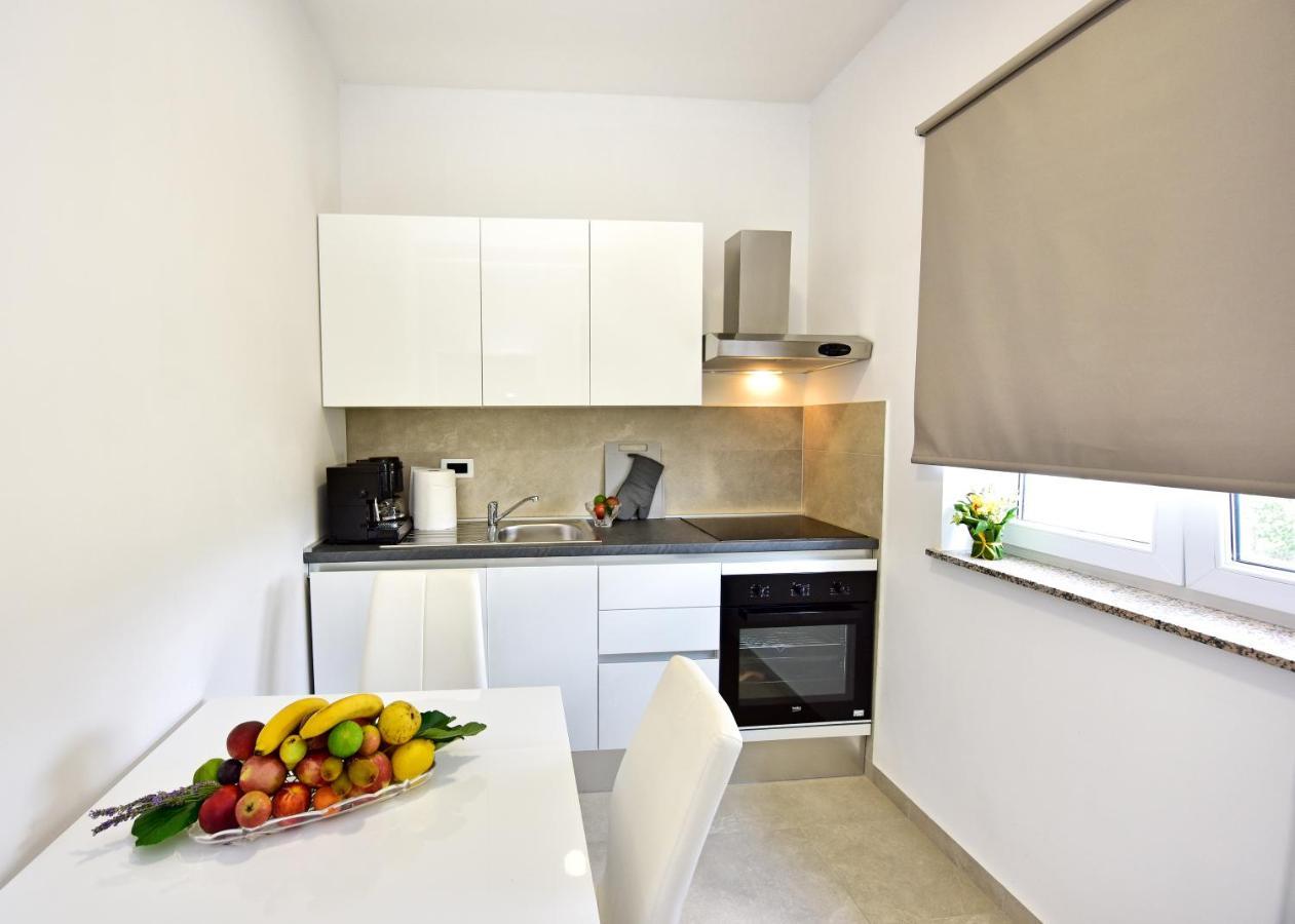 Apartman Melita Porec Ngoại thất bức ảnh