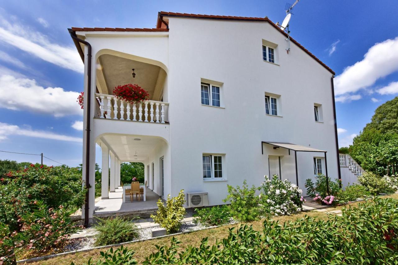 Apartman Melita Porec Ngoại thất bức ảnh