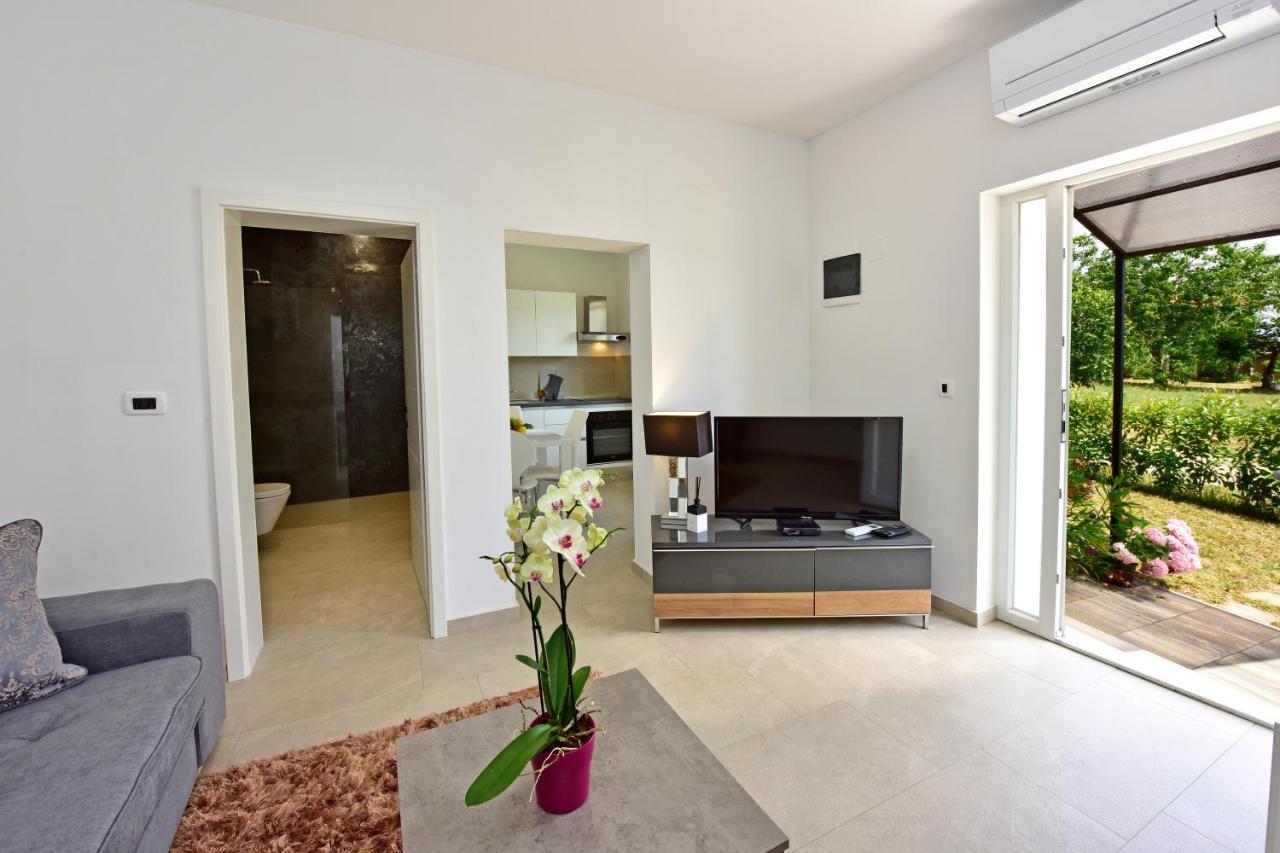 Apartman Melita Porec Ngoại thất bức ảnh