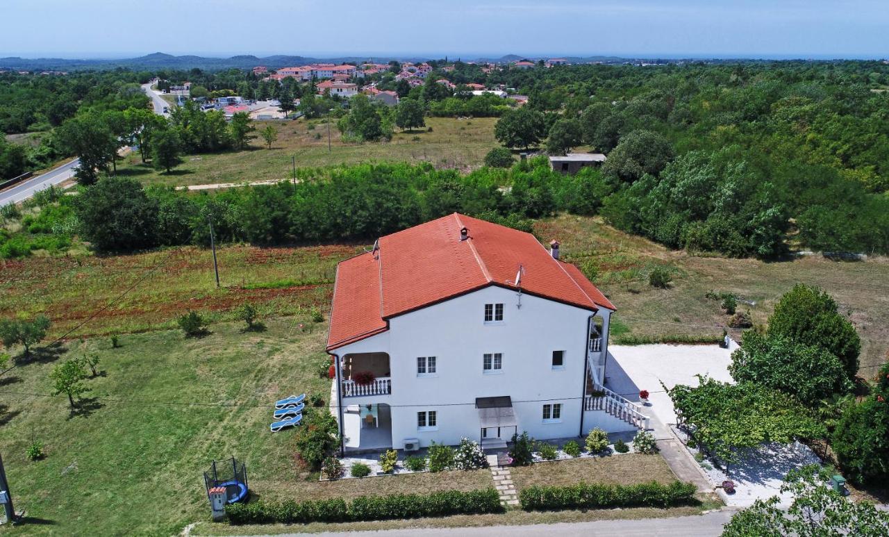 Apartman Melita Porec Ngoại thất bức ảnh